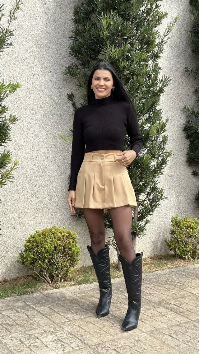 Mini Short Saia Plissada Camy