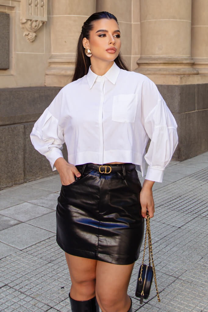 Mini Saia Reta Bolso Faca Couro Ecológico Thai